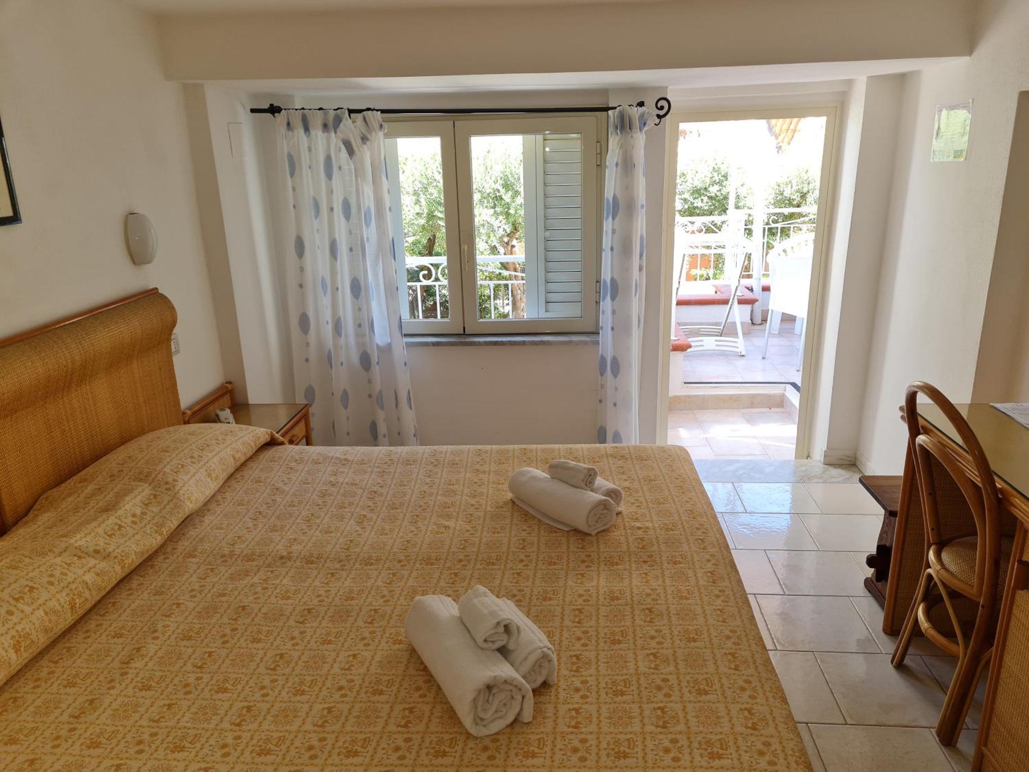 Le Roccette Mare Beach Hotel & Restaurant Tropea Kültér fotó